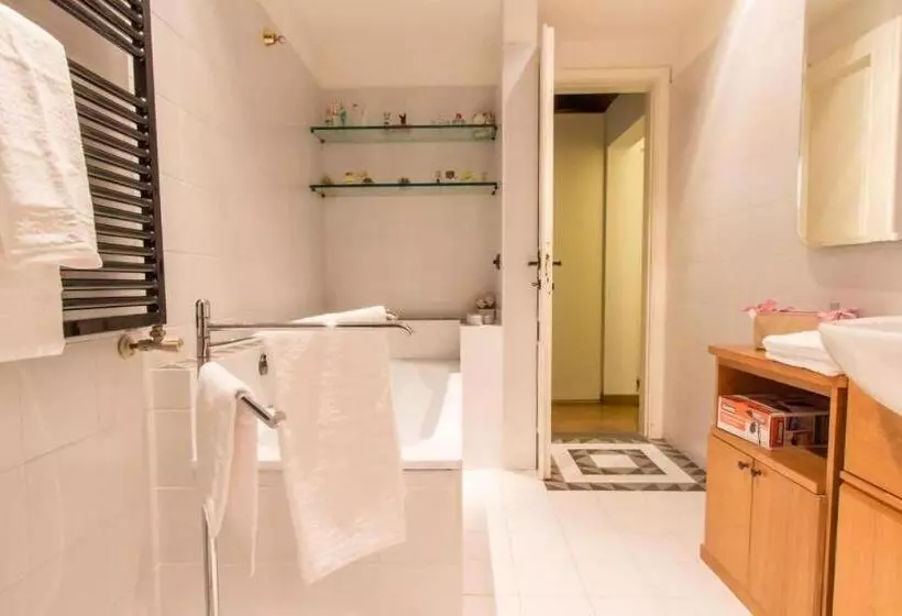 Majatalo La Stazione Per Dormire Guest House