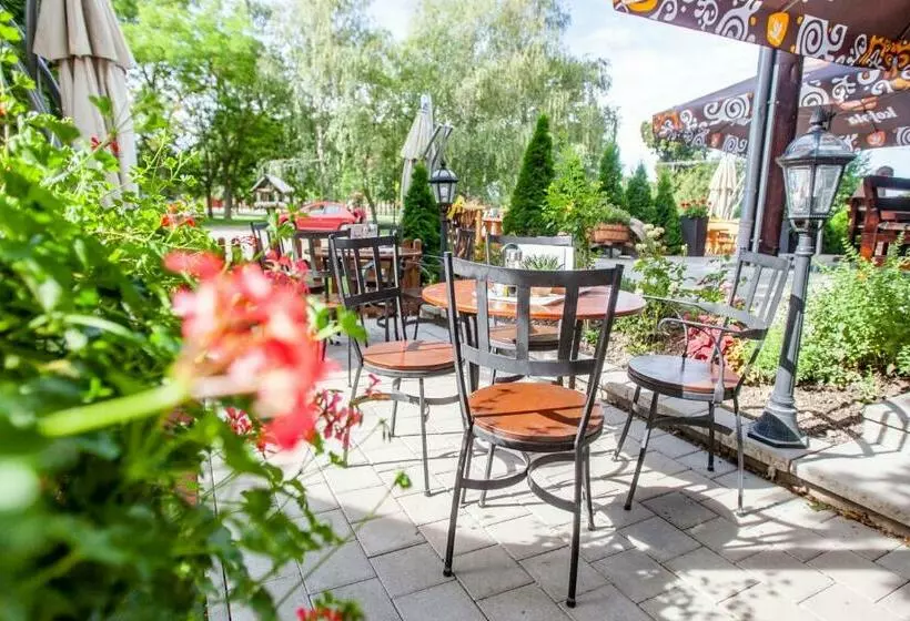 Majatalo Penzión Tücsök