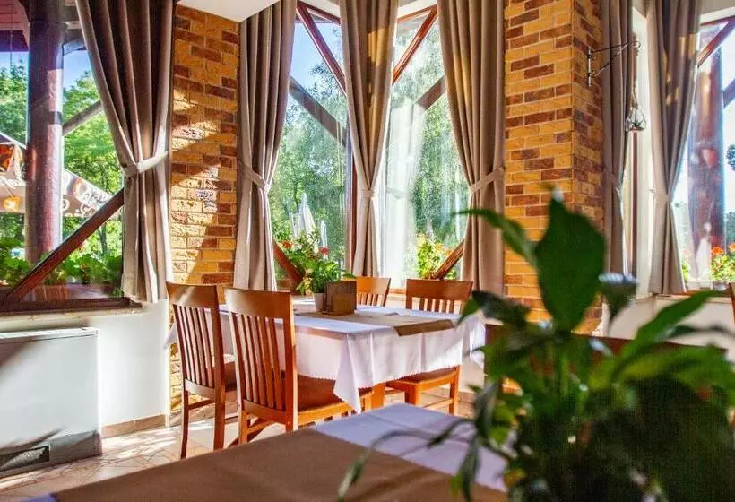 Majatalo Penzión Tücsök