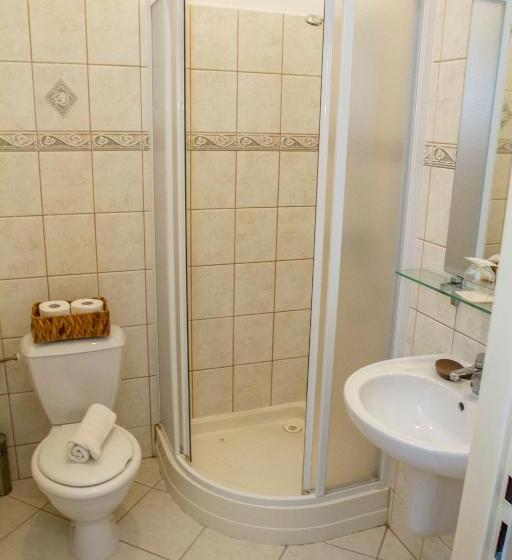 ペンション Penzión Tücsök