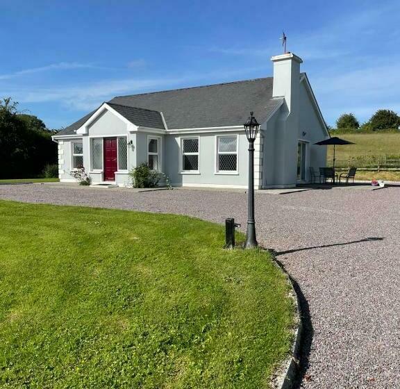 بنسيون Rose Cottage