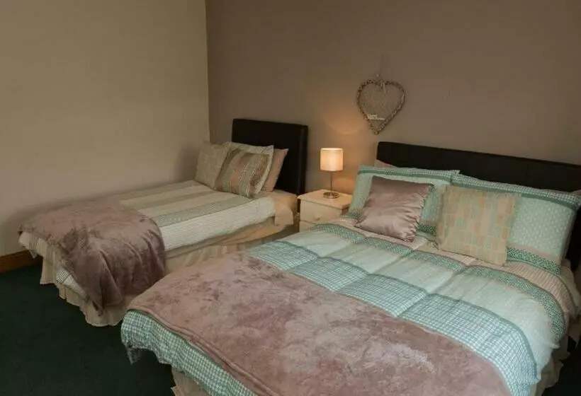 پانسیون Rose Cottage