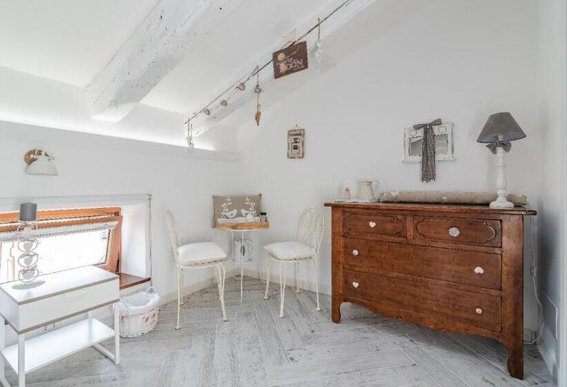 Addicted To Paradise B&b