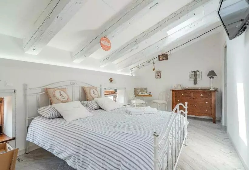 Addicted To Paradise B&b