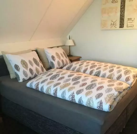 Aamiaismajoitus (B&B) Bed&breakfast De Hooimoat