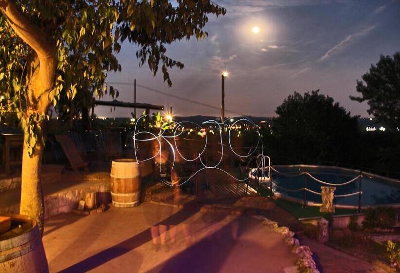 مبيت وإفطار Brojo Hill