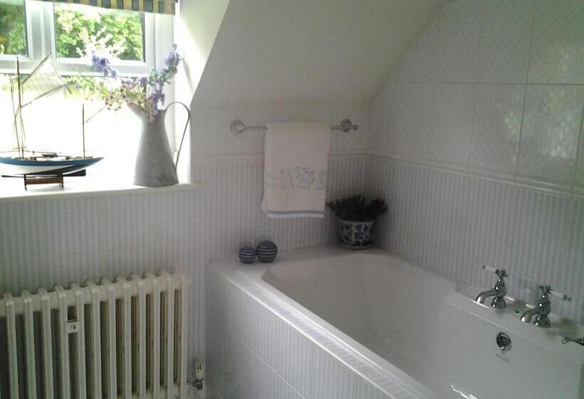 Bed and Breakfast Drumhierney Lodge