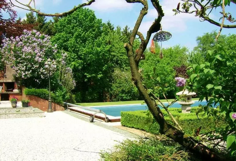 Aamiaismajoitus (B&B) Het Schalks Genot