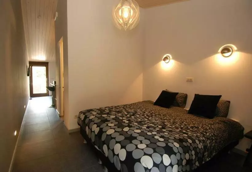 Aamiaismajoitus (B&B) Het Schalks Genot