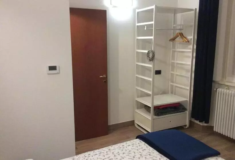 تختخواب و صبحانه La Tegola