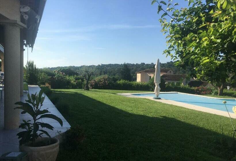 Bed & Breakfast Les Lillas