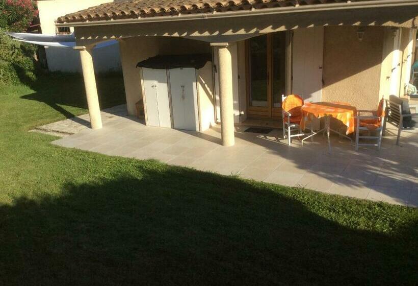 Bed & Breakfast Les Lillas