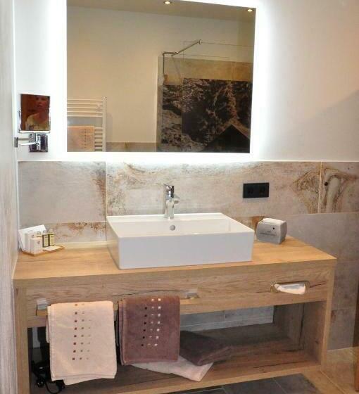 تختخواب و صبحانه Pension Sunnberg