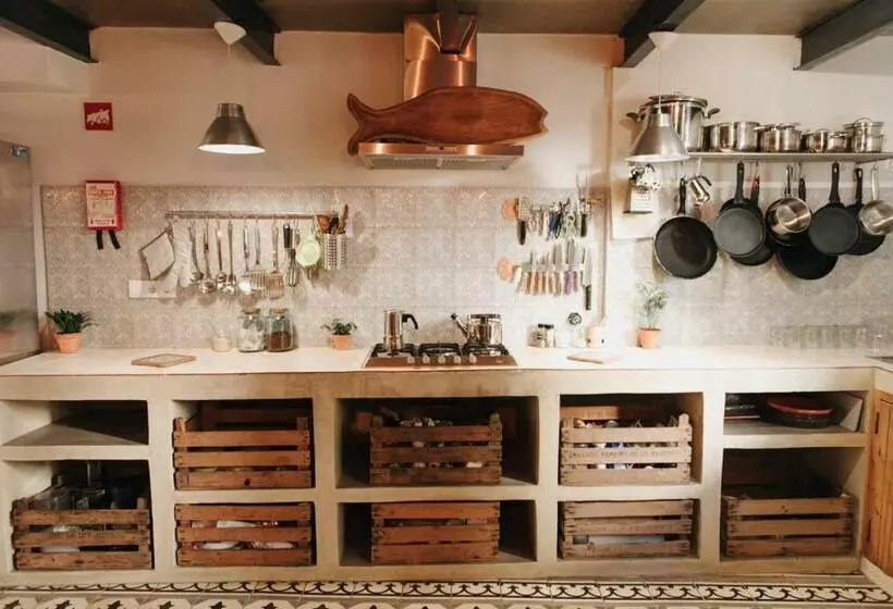 Casa Da Madalena Backpackers Hostel