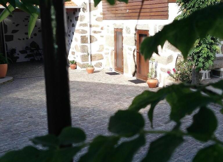 پانسیون Coutorural