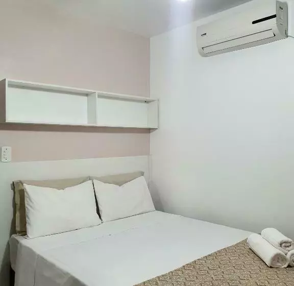 ペンション Pousada Figueira