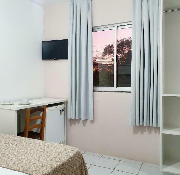 بنسيون Pousada Figueira