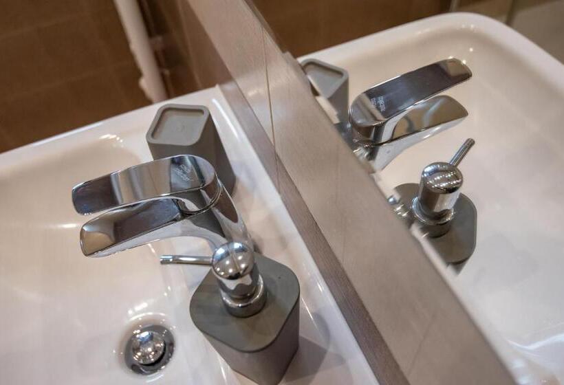 ペンション Restaurace A Penzion Stará Pošta