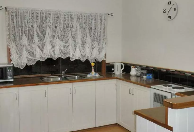 پانسیون The Cosy Cottage