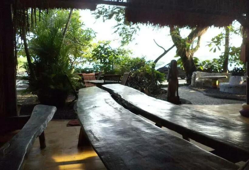 Retkeilymaja Topi Inn