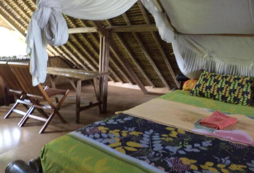 Общежитие Topi Inn