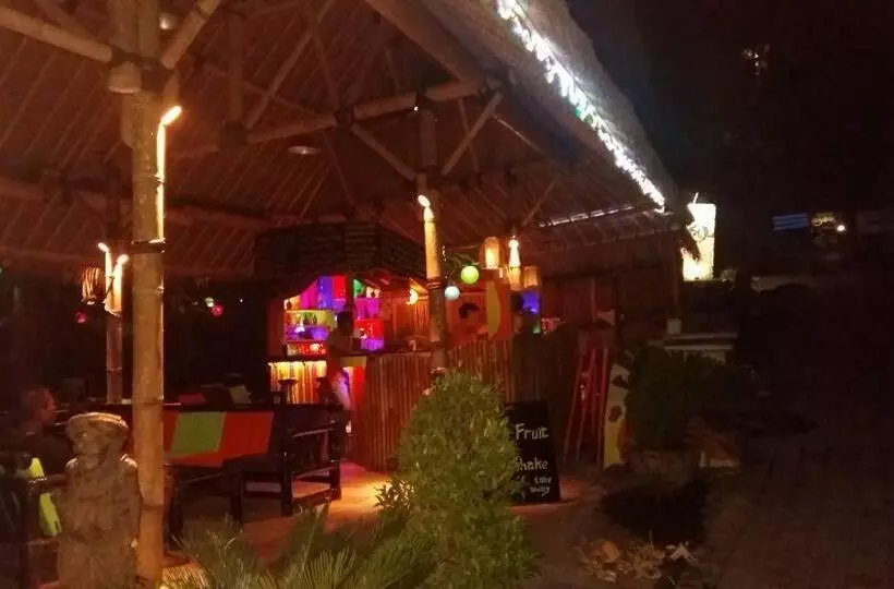 Retkeilymaja Topi Inn