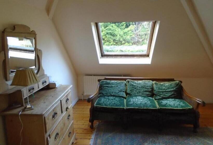 مبيت وإفطار Ballynona House