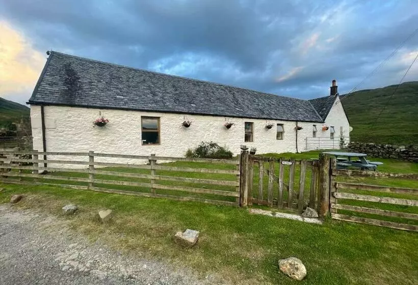 Aamiaismajoitus (B&B) Garrison Of Inversnaid Farm With Hot Tub