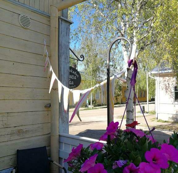 Bed and Breakfast Kirkkokadun Amanda Ja Olga