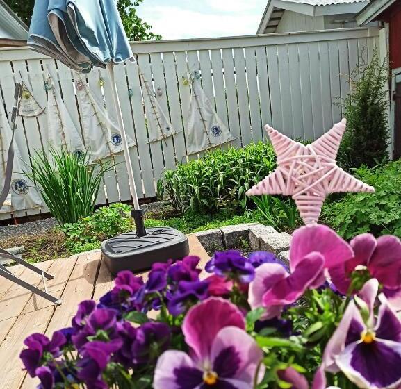 Bed and Breakfast Kirkkokadun Amanda Ja Olga