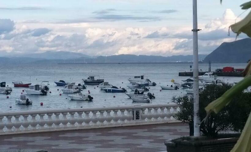 צימר Villa Floren Castro Urdiales