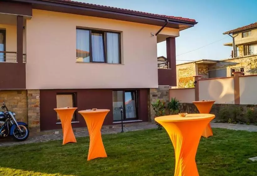 Majatalo Guest House Meridi