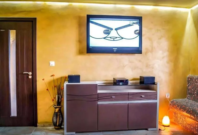 Majatalo Guest House Meridi