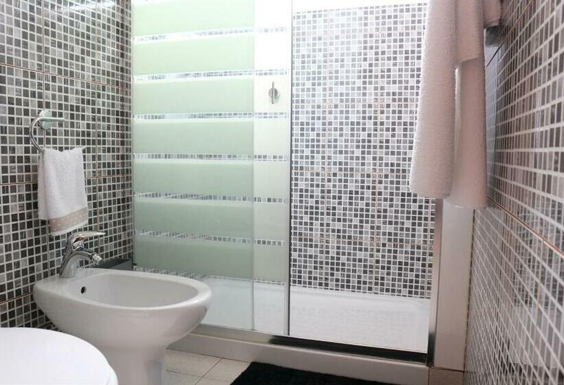 Pensió Moradia Cor De Rosa