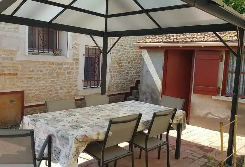 Aamiaismajoitus (B&B) Chez Laurence