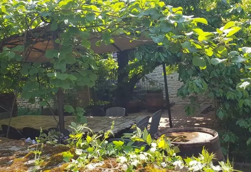 Aamiaismajoitus (B&B) Chez Laurence