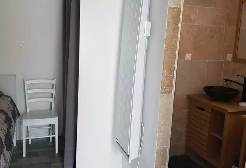 Aamiaismajoitus (B&B) Chez Laurence