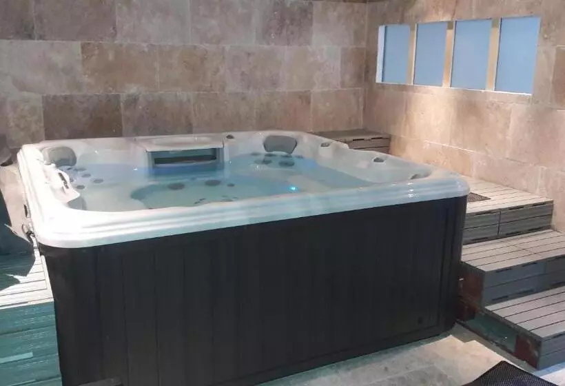 Aamiaismajoitus (B&B) Chez Laurence