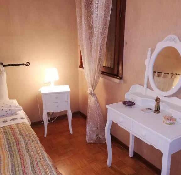 تختخواب و صبحانه Quo Vadis Qui Vieni