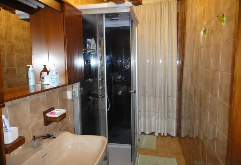 تختخواب و صبحانه Quo Vadis Qui Vieni