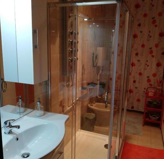 تختخواب و صبحانه Quo Vadis Qui Vieni