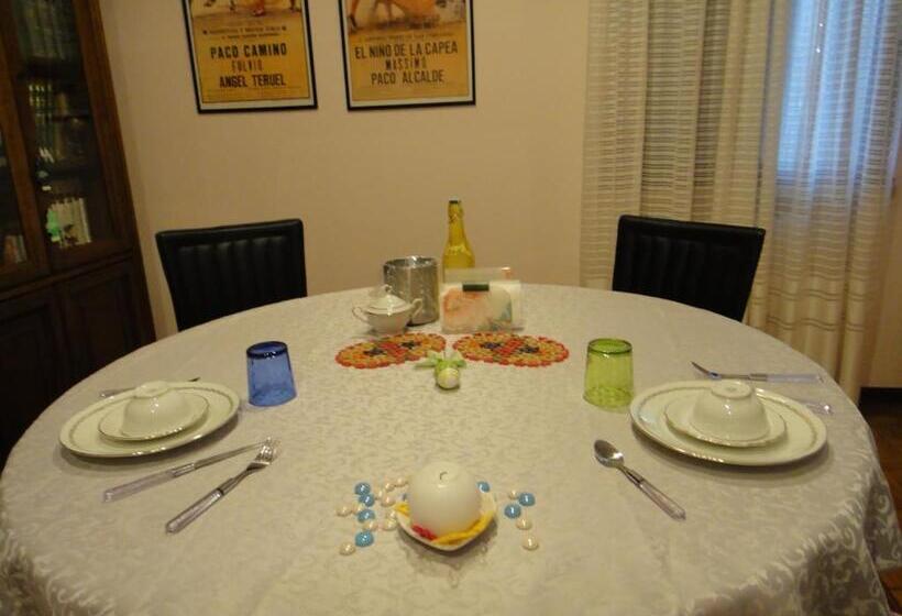 تختخواب و صبحانه Quo Vadis Qui Vieni