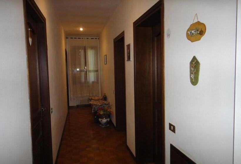 تختخواب و صبحانه Quo Vadis Qui Vieni