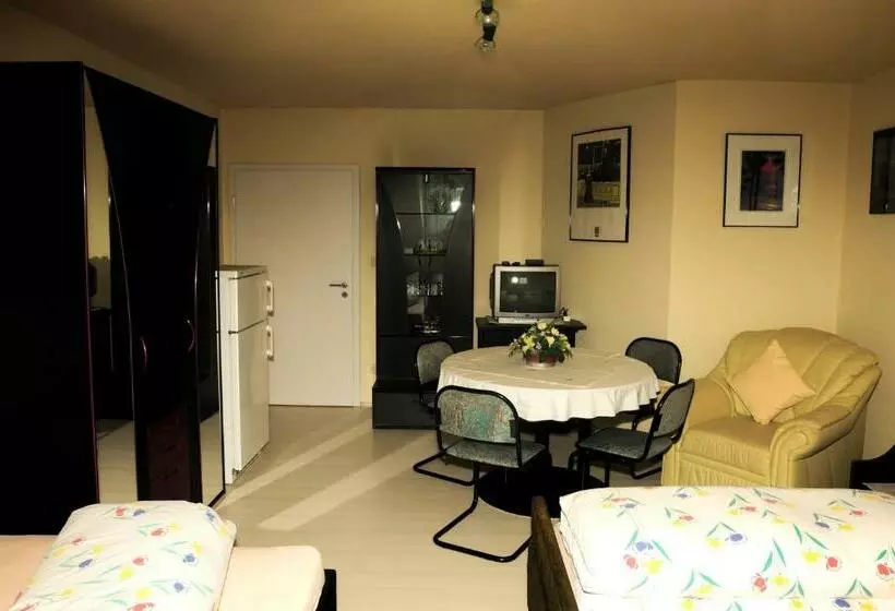 Caruso Pension Und Pizzeria