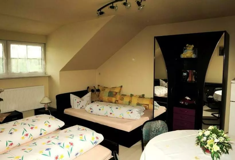 Caruso Pension Und Pizzeria