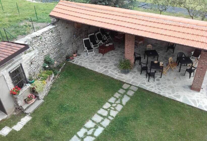 ホテル Cascinetta32