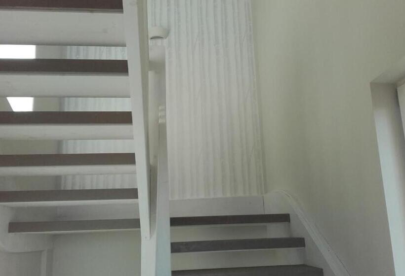 ホテル Cascinetta32