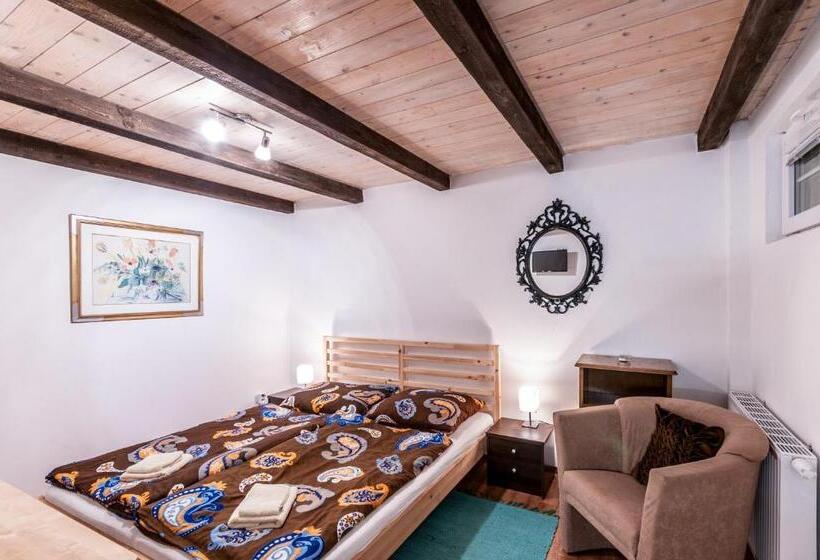 بنسيون Chalupka