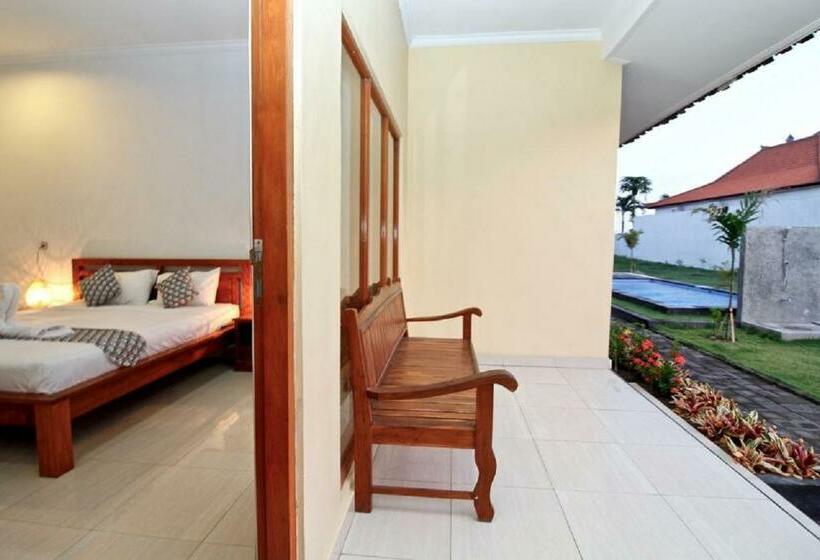 פנסיון Dega Gardens