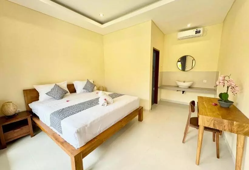 پانسیون Dega Gardens